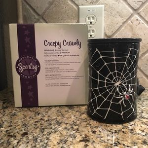 Scentsy - Creepy Crawly